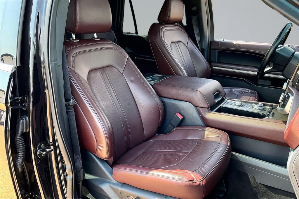 Used 2022 Ford Expedition Max Limited AWD/4WD image 7