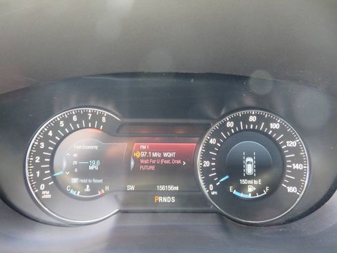 Used 2018 Ford Explorer Platinum AWD/4WD image 15