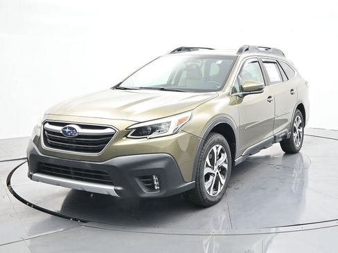 Used 2021 Subaru Outback Limited image 1