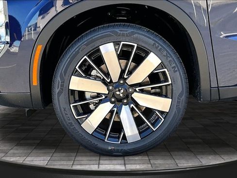 New 2026 Mitsubishi Outlander SE AWD/4WD image 11