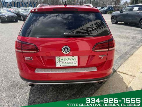 Used 2019 Volkswagen Golf Alltrack SEL image 5