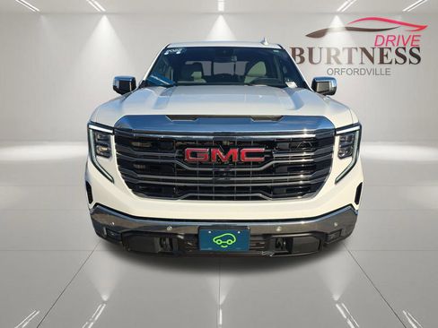 Used 2022 GMC Sierra 1500 SLT w/ SLT Premium Plus Package AWD/4WD image 24