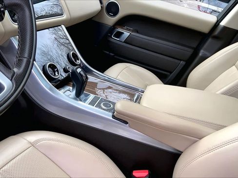 Used 2021 Land Rover Range Rover Sport HSE Silver Edition image 16