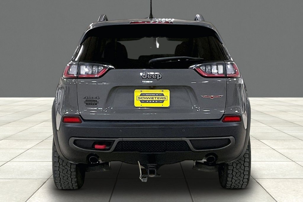 Used 2019 Jeep Cherokee Trailhawk w/ Cold Weather Group AWD/4WD image 4