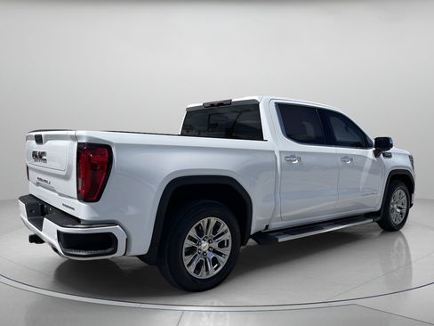 Used 2023 GMC Sierra 1500 Denali image 3