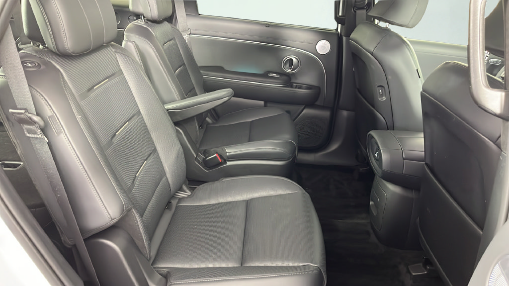 Used 2026 Hyundai Palisade Calligraphy AWD/4WD image 17