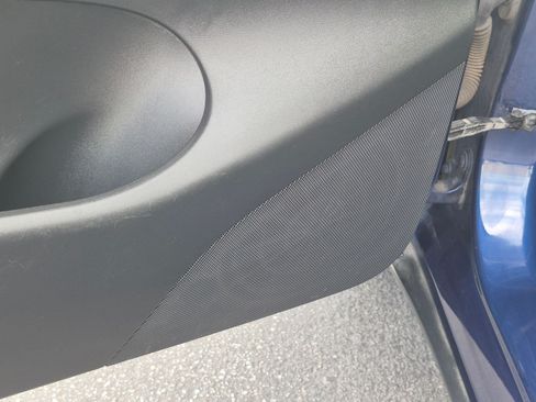 Used 2022 Tesla Model Y Long Range AWD/4WD image 15