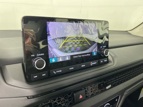 Certified 2025 Honda Accord SE image 25