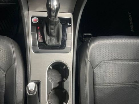 Used 2014 Volkswagen Passat TDI SE FWD image 26