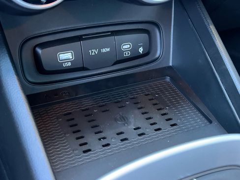New 2026 Hyundai Venue SEL FWD image 26