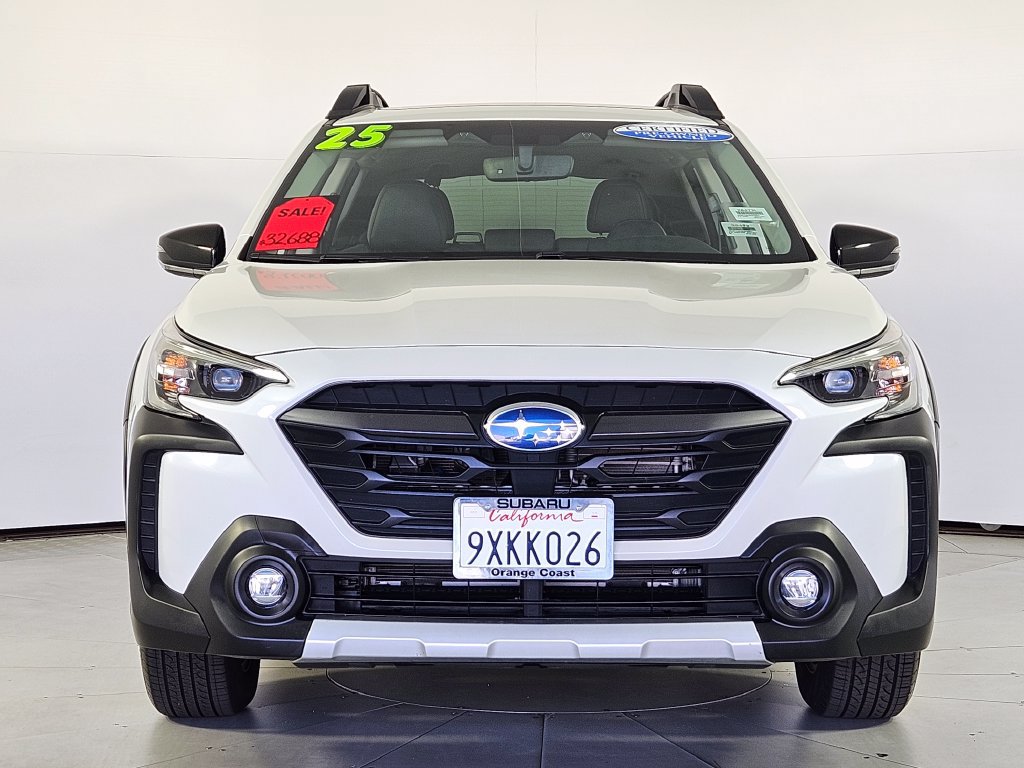Certified 2025 Subaru Outback Limited AWD/4WD image 3