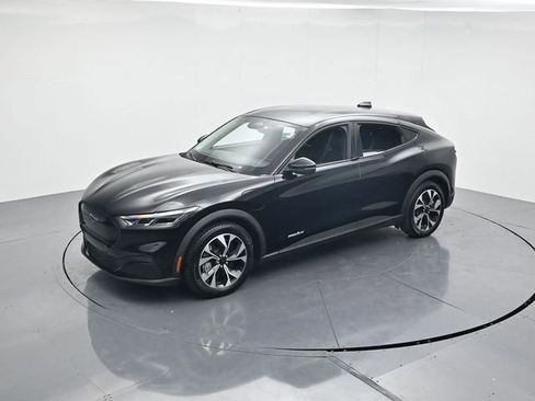 Used 2025 Ford Mustang Mach-E Select image 39