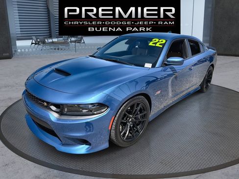 Used 2022 Dodge Charger Scat Pack w/ Dynamics Package RWD image 1