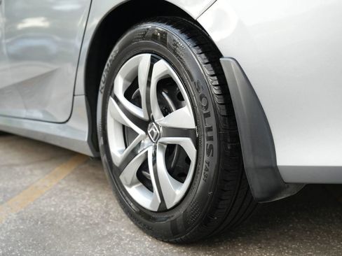 Used 2018 Honda Civic LX image 17