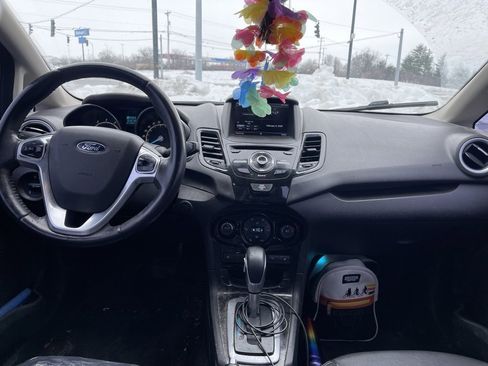 Used 2014 Ford Fiesta Titanium image 7