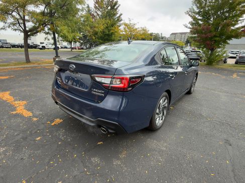 Used 2025 Subaru Legacy Touring XT image 3