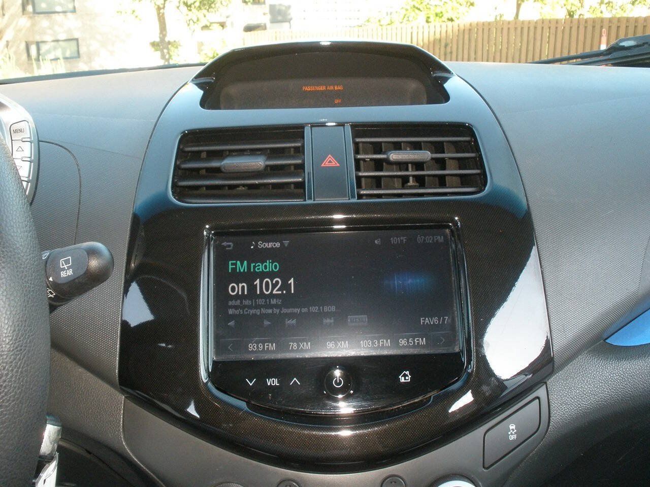 Used 2014 Chevrolet Spark LT FWD image 35