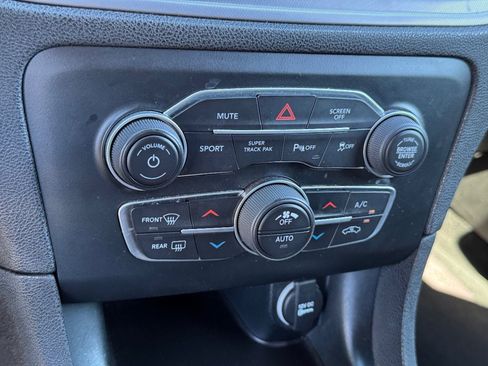 Used 2023 Dodge Charger GT w/ Blacktop Package image 32