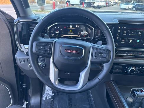 Used 2025 GMC Sierra 1500 Elevation w/ Preferred Package image 19