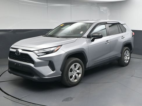 Certified 2023 Toyota RAV4 LE image 4