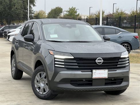 New 2026 Nissan Kicks S image 2