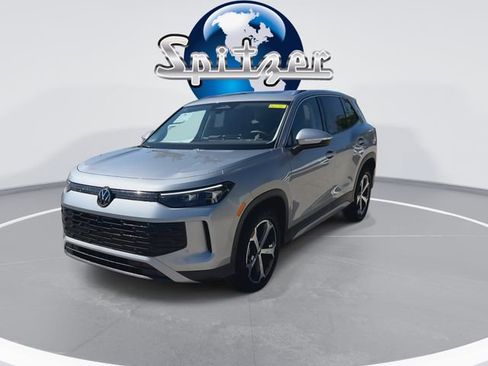 New 2026 Volkswagen Tiguan SE AWD/4WD image 3