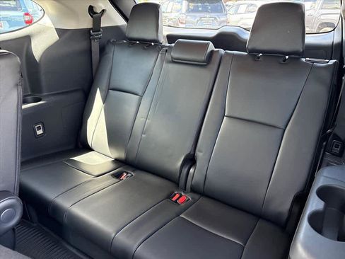 New 2026 Toyota Highlander XLE AWD/4WD image 10