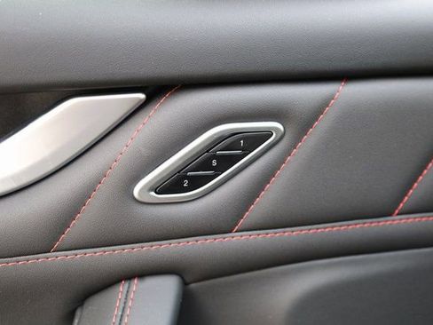 New 2024 Maserati Levante GT Ultima image 15