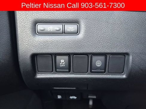 Used 2021 Nissan Murano SV FWD image 27