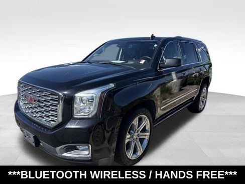 Used 2018 GMC Yukon Denali w/ Denali Ultimate Package AWD/4WD image 3