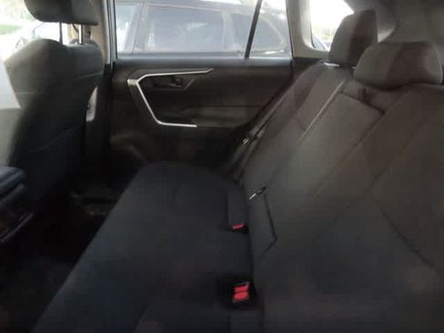 Used 2023 Toyota RAV4 LE AWD/4WD image 8