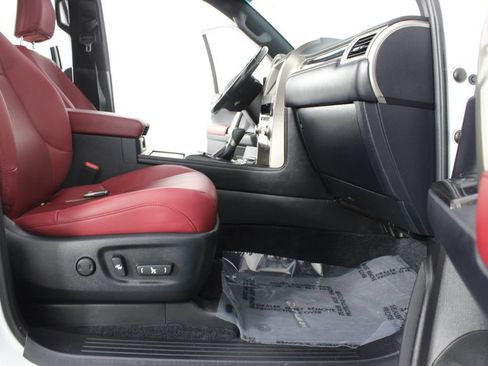 Used 2021 Lexus GX 460 Premium w/ Premium Package AWD/4WD image 25
