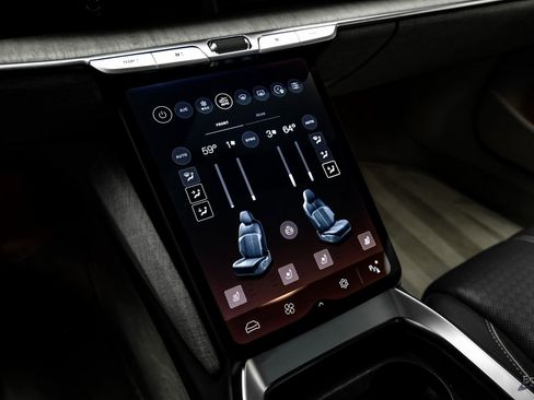 Used 2022 Lucid Air Dream Edition image 63