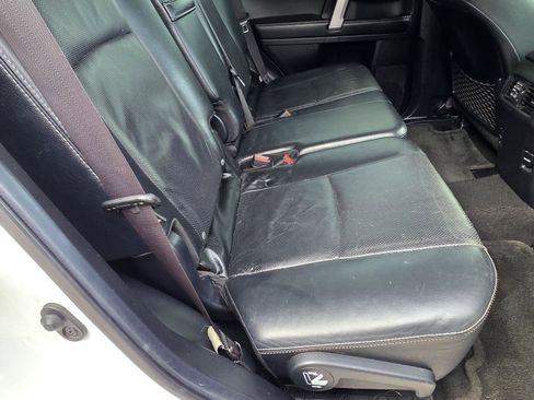 Used 2014 Toyota 4Runner Limited image 31