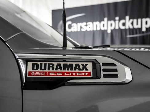 Used 2024 GMC Sierra 3500 Denali w/ Denali Reserve Package AWD/4WD image 46