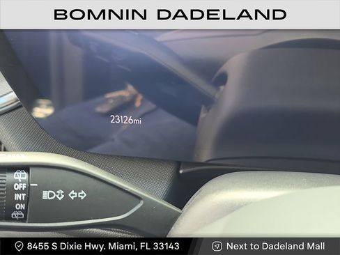 Used 2025 Buick Enclave Sport Touring image 23