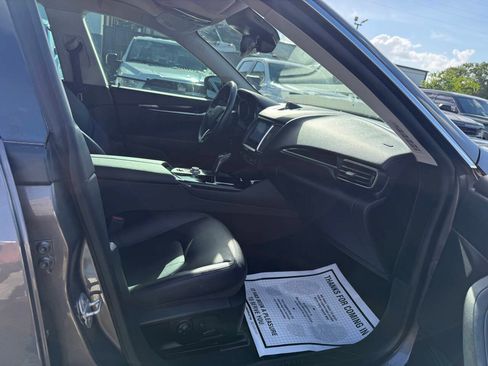 Used 2019 Maserati Levante AWD/4WD image 10