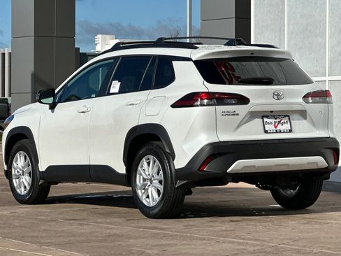 New 2026 Toyota Corolla Cross LE image 6