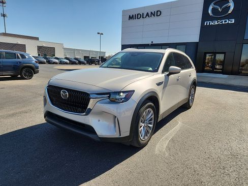 Used 2025 MAZDA CX-90 3.3 Turbo w/ Preferred Package image 3