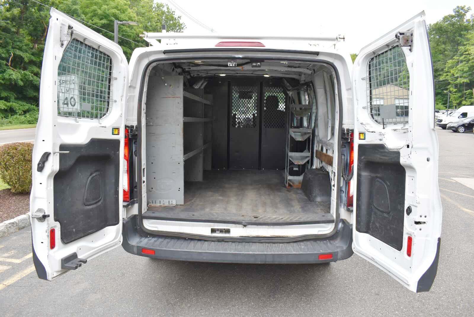 Used 2017 Ford Transit 250 130 Low Roof w/ Exterior Upgrade Package RWD image 14