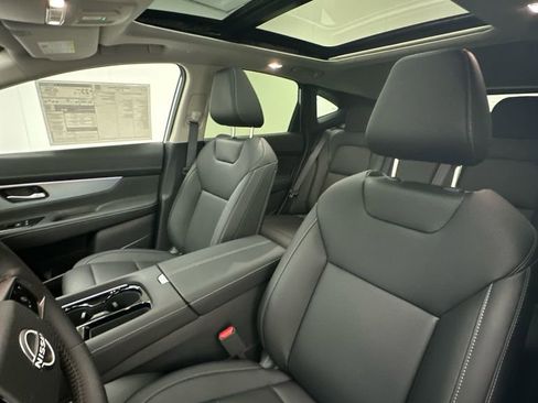 New 2026 Nissan Murano SL image 9