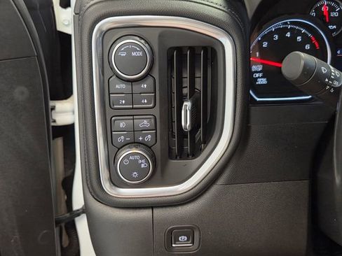 Used 2021 Chevrolet Silverado 1500 RST w/ Convenience Package II AWD/4WD image 26