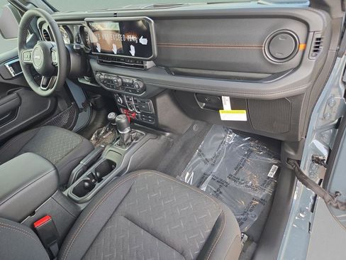 New 2026 Jeep Gladiator Mojave AWD/4WD image 30