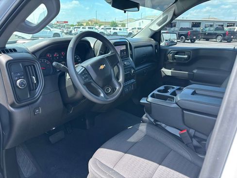 Used 2025 Chevrolet Silverado 1500 Custom w/ Turbomax Blackout Package RWD image 7