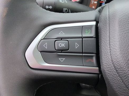 New 2026 Jeep Compass Latitude AWD/4WD image 23