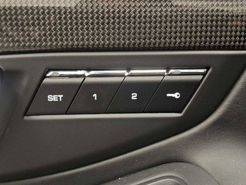 Used 2017 Porsche 911 Turbo image 26