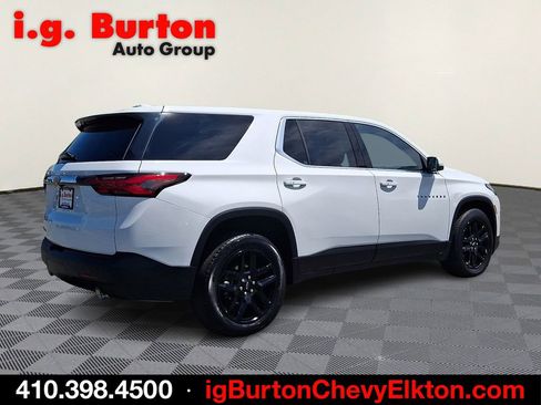 Used 2023 Chevrolet Traverse LS w/ Safety Package AWD/4WD image 6