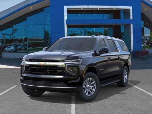 New 2026 Chevrolet Suburban LS image 36