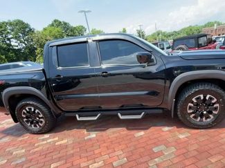 Used 2023 Nissan Frontier PRO-4X w/ Pro Convenience Package AWD/4WD video 2