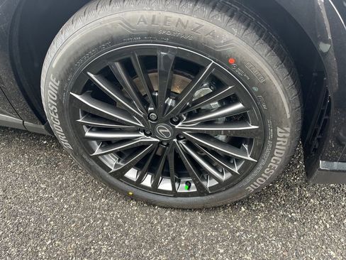 New 2026 Lexus RX 450h AWD image 5